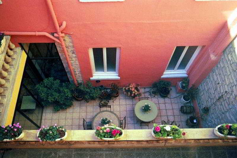 Au Patio Morand Hotel Lyon Buitenkant foto