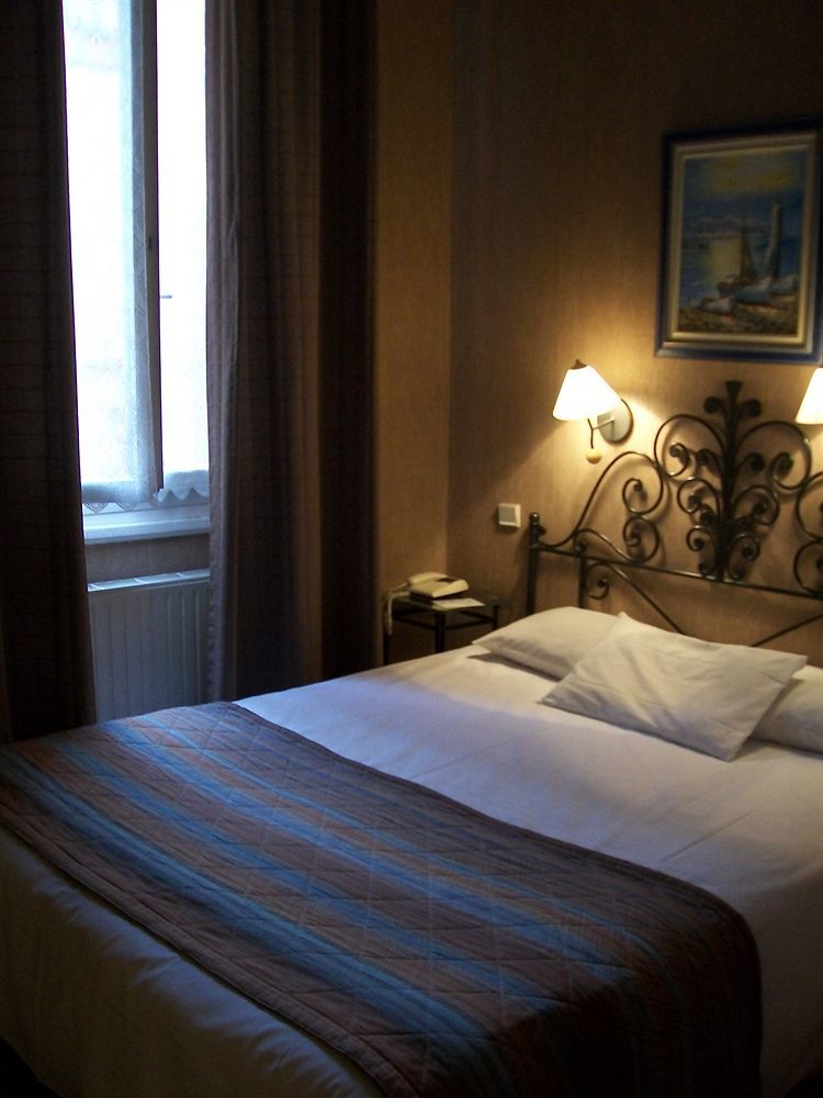 Au Patio Morand Hotel Lyon Buitenkant foto
