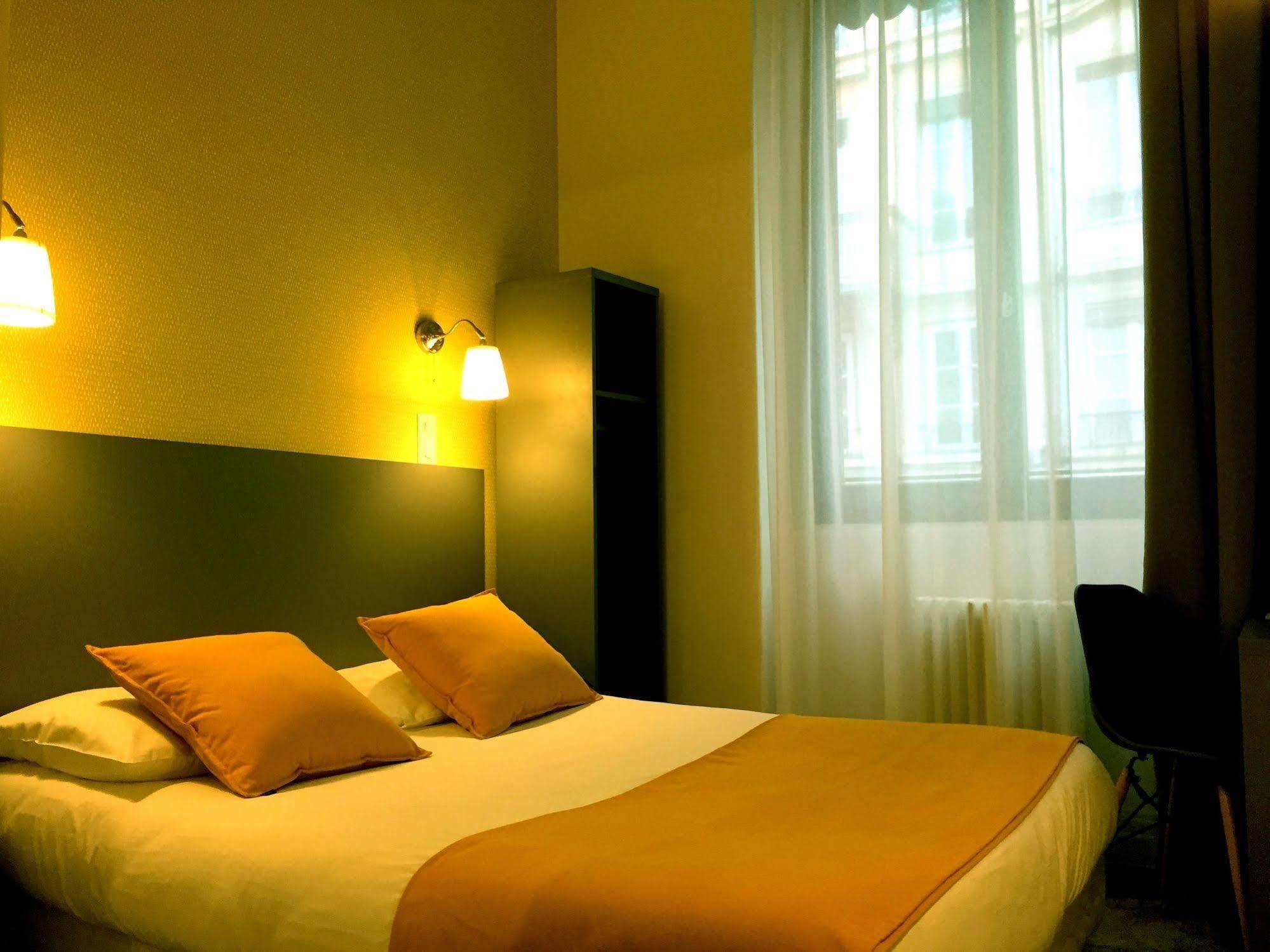 Au Patio Morand Hotel Lyon Buitenkant foto